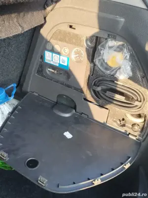 Vând sau Schimb cu Logan dupa 2010  - imagine 6