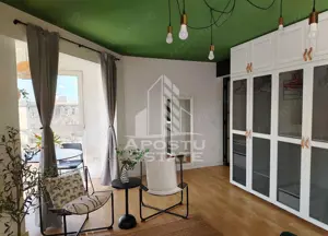 Apartament ultracentral cu 3 camere, centrala proprie, in zona Unirii