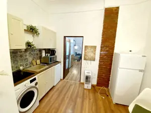 Ultracentral, 1 camera, decomandat, renovat, centrala proprie, POZITIE EXCELENTA - imagine 7