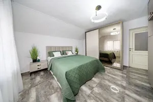 Structura Generoasa Zona Linistita - imagine 13