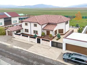 Structura Generoasa Zona Linistita - imagine 8