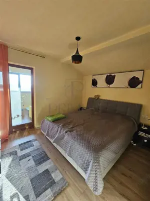 Casa Individuala - mobilata utilata - zona buna - 200 mp utili - teren 600 mp - panouri solare - imagine 8