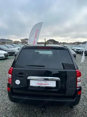 Suzuki Grand Vitara 1.9 DDiS X30 - imagine 3 Suzuki Grand Vitara 1.9 DDiS X30 - imagine 3