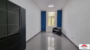 Apartament 1 camera in centru etaj 1