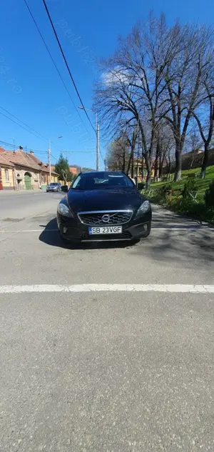 Volvo V40 D3 Cross Country , sigurantă de top , putere si fiabilitate , super ocazie ! - imagine 4