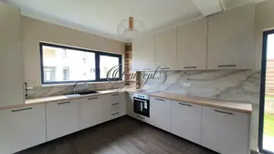 Casa individuala la prima inchiriere, in Dezmir - imagine 4