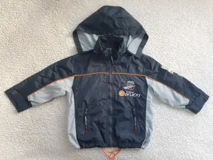 Geaca bebe marimea 98, impermeabila, cu gluga