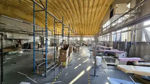 Hala productie si depozitare 2800 mp Central VALENII DE MUNTE - PH acces TIR - imagine 3