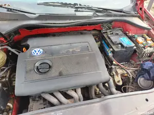 Dezmembrez Vw golf 5 - imagine 3