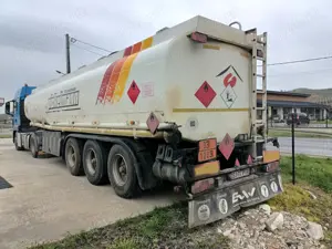 Vand ansamblu cisterna + cap tractor produse petroliere - imagine 8