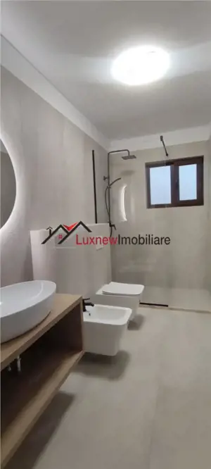 Duplex de vanzare semifinisat. Suprafata utila 120 mp zona de case foarte buna. - imagine 7