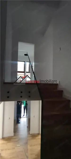 Duplex de vanzare semifinisat. Suprafata utila 120 mp zona de case foarte buna. - imagine 13