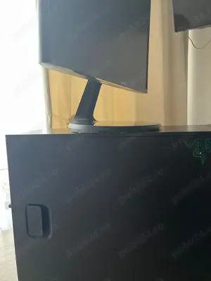 Calculator și monitor  - imagine 3