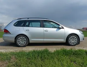 Volkswagen Golf VI Variant 1.6 TDI an 2010   225.000 km - imagine 10