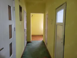 Vând casä în s rmasu  - imagine 6