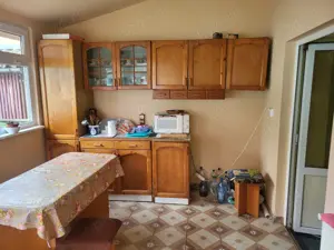 Vând casä în s rmasu  - imagine 10