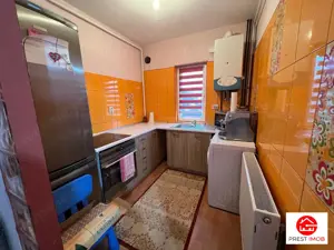 De vanzare apartament 3 camere, pe doua nivele