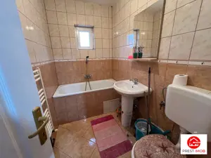 De vanzare apartament 3 camere, pe doua nivele - imagine 2