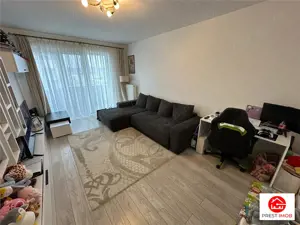 De vanzare apartament 2 camere in Maurer