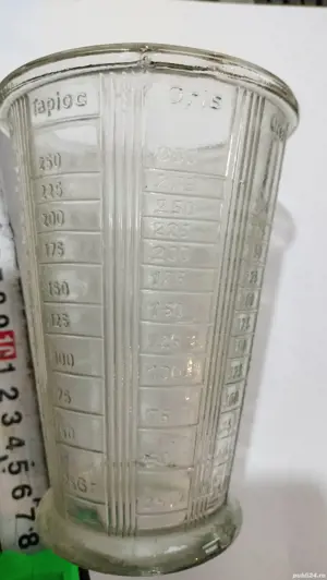 Pahar gradat , comunism