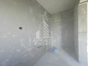 Jumatate de duplex pe parter cu 4 camere si 2 bai, Sag - imagine 9