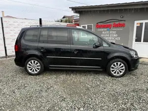 Volkswagen Touran 1.6 TDI DSG Highline - imagine 4
