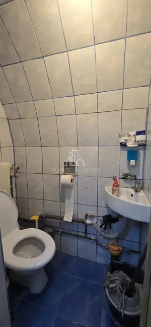 Spatiu comercial in centrul orasului Sighisoara - imagine 9