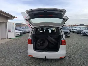 Volkswagen Touran 1.6 TDI BlueMotion Technology Comfortline - imagine 7