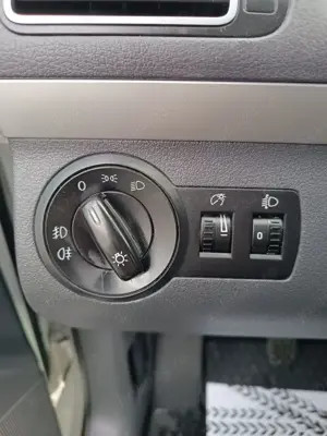 Volkswagen Touran 1.6 TDI BlueMotion Technology Comfortline - imagine 17