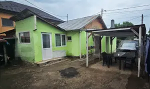 Casa parter 70 mp utili si 185 mp teren stradal, zona Ambasador - imagine 2