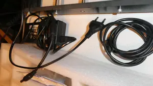 robot de strunjit cu freze si cu laser  - imagine 5