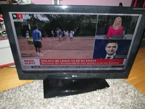 televizor LCD LG 