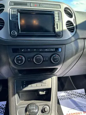 Volkswagen Tiguan 1.4 TSI BlueMotion Technology Lounge Sport & Style - imagine 12