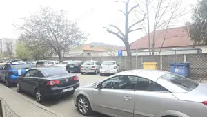 Vand spatiu comercial in Deva, zona Dacia (Liceul Auto), suprafata utila aproximativ 50 mp,  - imagine 4