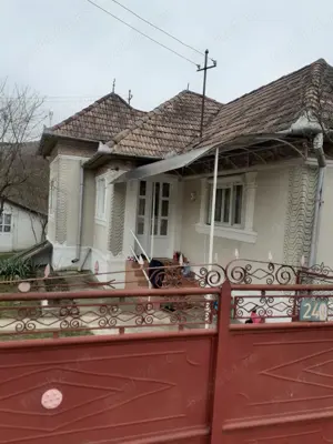 Casa de vanzare in localitatea Bunesti - imagine 5