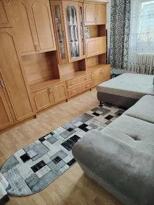 Vând apartament cu 2 camere în Hunedoara M7 