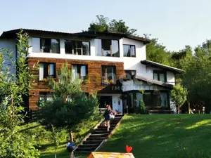 Pensiune de vanzare in Viseu De Sus, Maramures - zona de vis, Valea Vinului - imagine 8