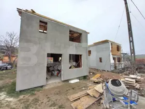 Oportunitate! Proiect in executie ! Casă individuală, 4 camere, 3 băi, Dezmir !