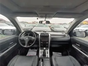 Suzuki Grand Vitara 1.9 DDiS X30 - imagine 5