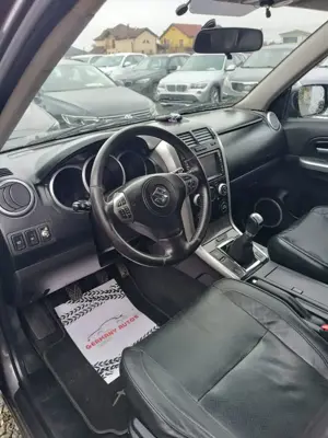 Suzuki Grand Vitara 1.9 DDiS X30 - imagine 7