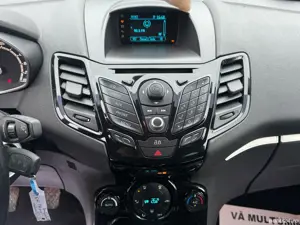 Ford fiesta titanium ST  - imagine 3