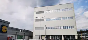 Inchiriere spatiu comercial depozitare servicii lângă Lidl negociabil