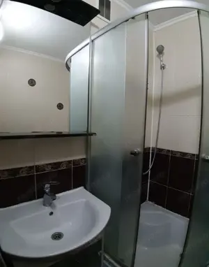 apartament 2 camere de inchiriat aproape de metrou Raul Doamnei - imagine 3