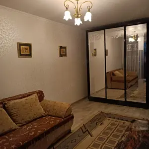  garsoniera in zona șoseaua Giurgiului - Șura Mare