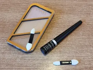 Fard ochi Rimmel, Eye Shadow 3 culori si tus negru cadou