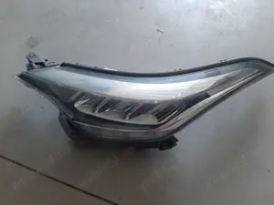 Far stanga Full Led Toyota C-HR, Far dr Toyota CHR 2019 2020 2021 2022 cod 81150-F4180