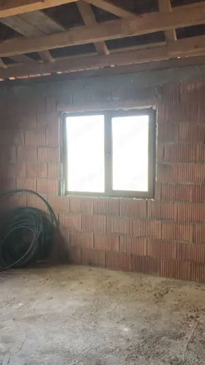 Vind Casa Peciu Nou - imagine 11