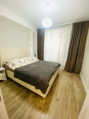 De inchiriat apartament 2 camere in zona Aradului