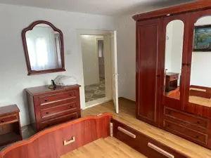 Vând casă si teren cu suprafață de 6523m - imagine 4