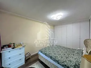 Apartament de lux cu 2 camere, mobilat la etajul 1 in Giroc la asfalt. - imagine 9